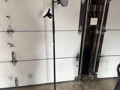 Floor Lamp, Adjustable lighting