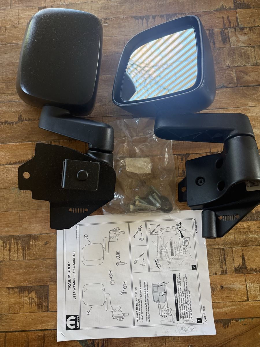 Mopar OEM Jeep Wrangler & Gladiator Trail Mirrors - Pair New