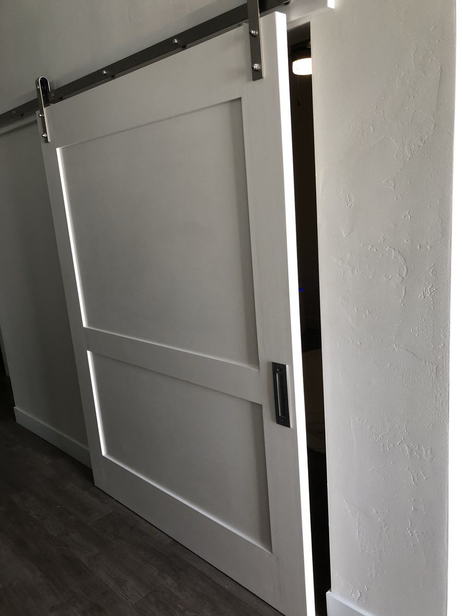 Main image 11