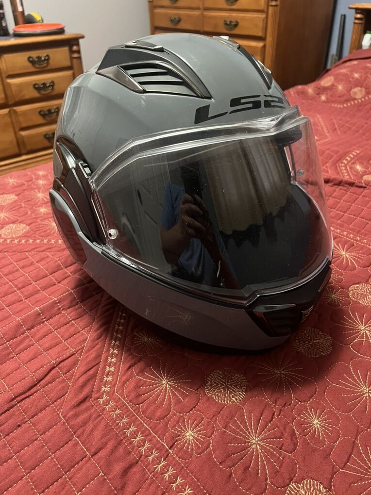 Medium Ls2 Modular Helmet+Cardo Freecom 1+