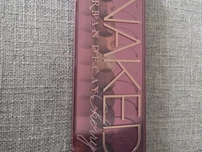 Urban Decay Naked Eyeshadow Pallet Cherry