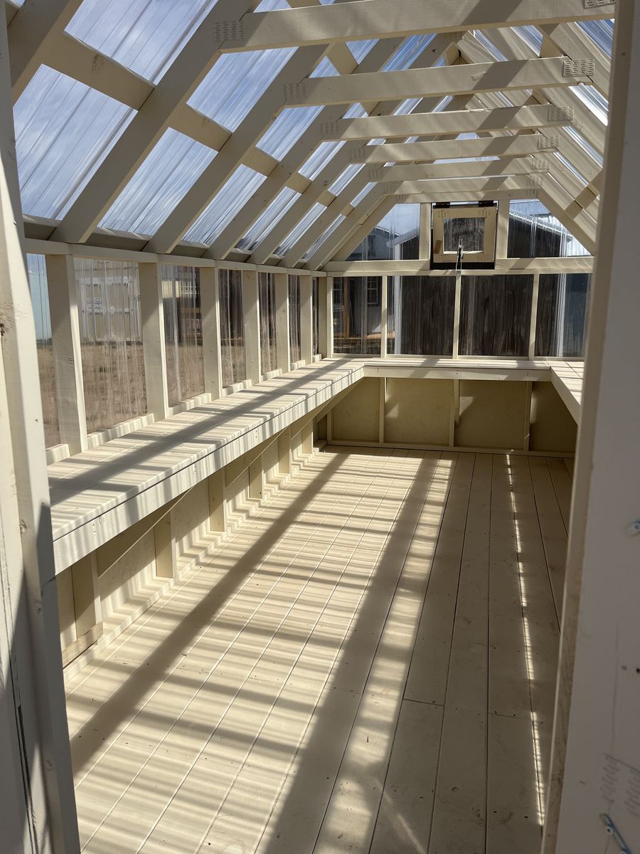 Main image 3
