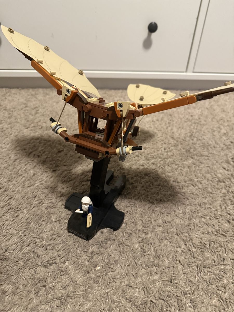 LEGO Leonardo Da Vinci's Flying Machine