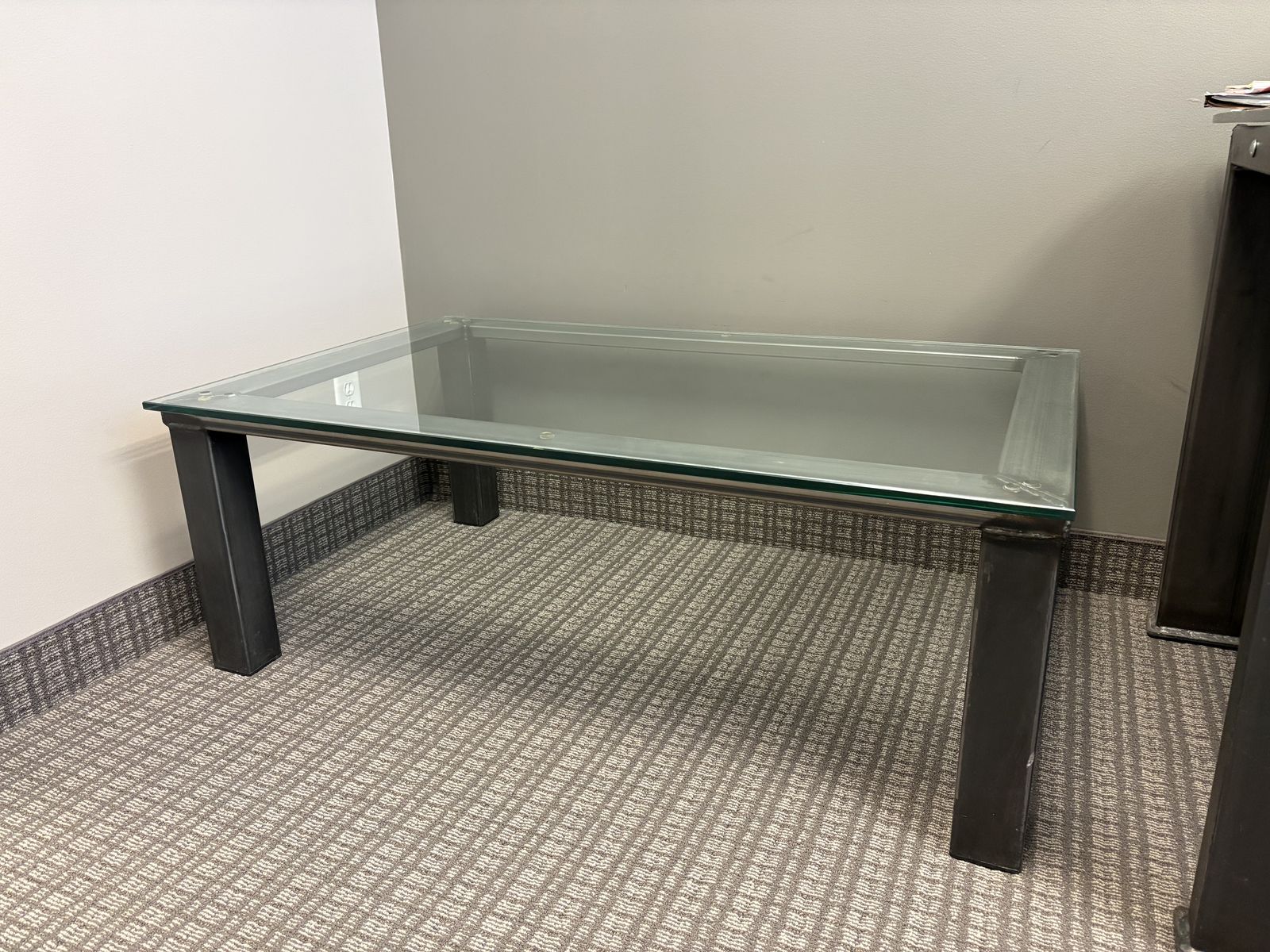 Main image 3