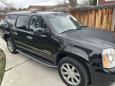 2012 GMC YUKON