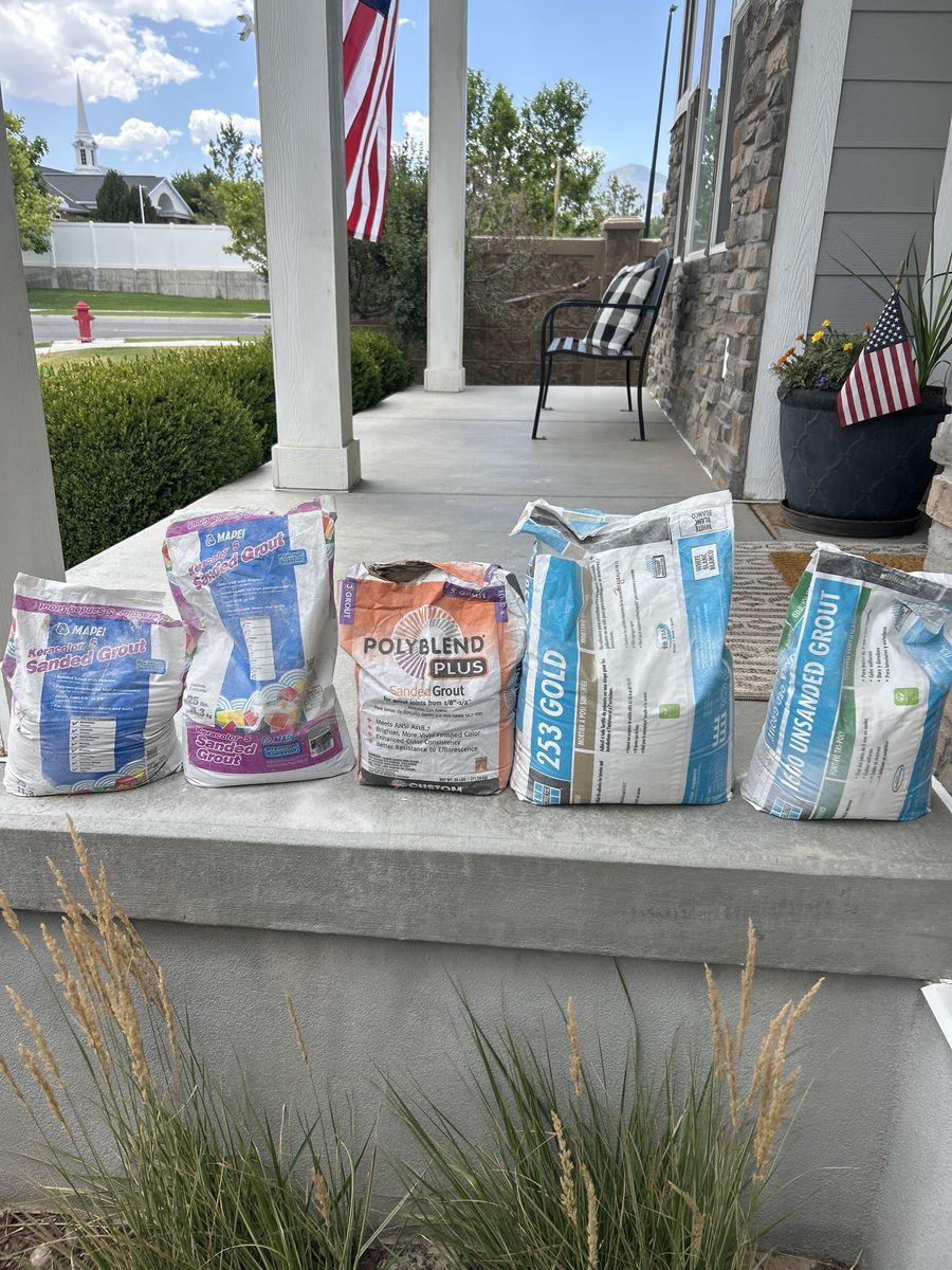 Mapei & Polyblend Sanded/Unsanded Grout - 5 Bags Total, Various Colors & Types