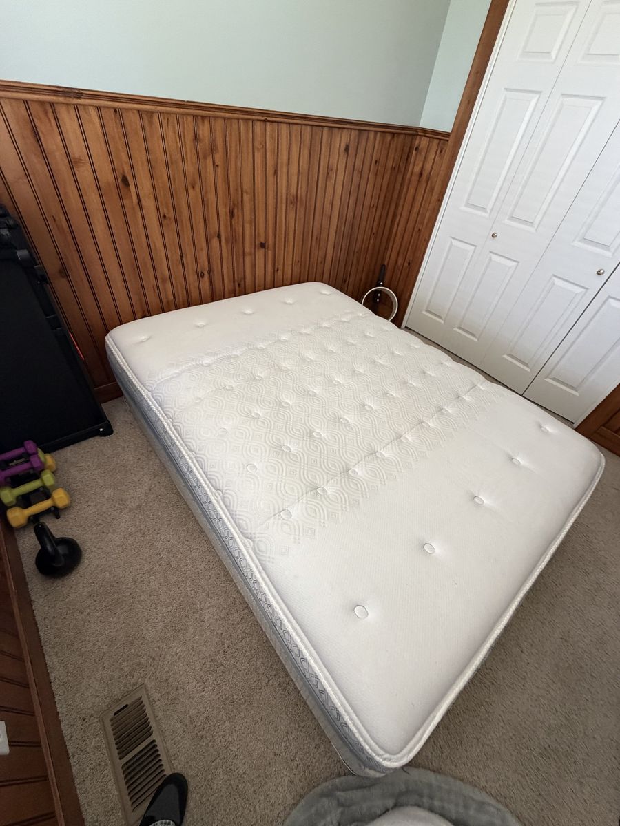  Mattress and Box Spring Set