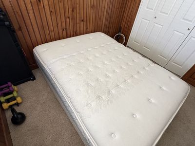 Mattress and Box Spring Set