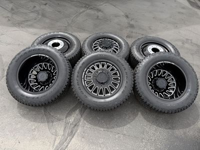 6 New DRW Dually Arena 8x200 LT275/65r20 AT Ford