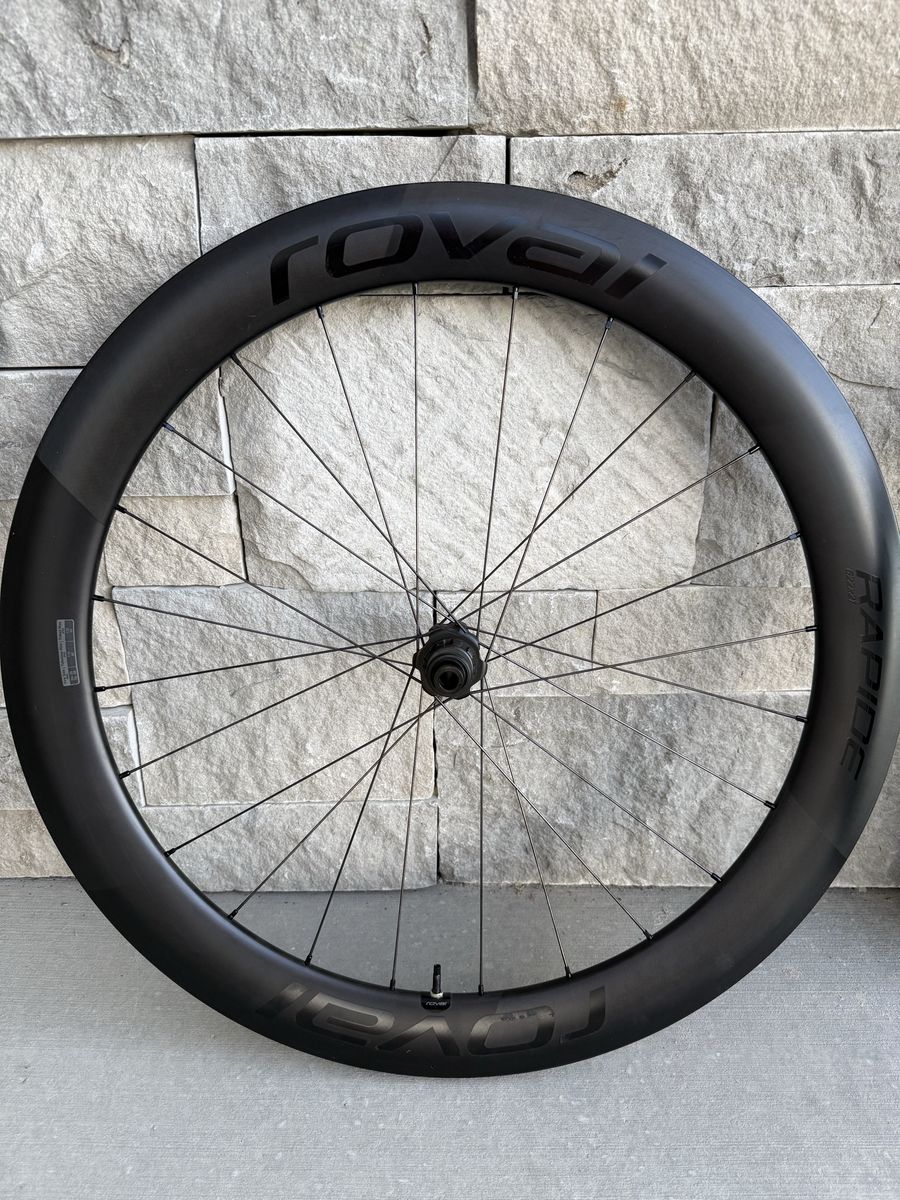 Specialized Roval Rapide CL II Carbon Wheelset - DT Swiss 350 Hubs, Tubeless Ready, Aero Race Wheels