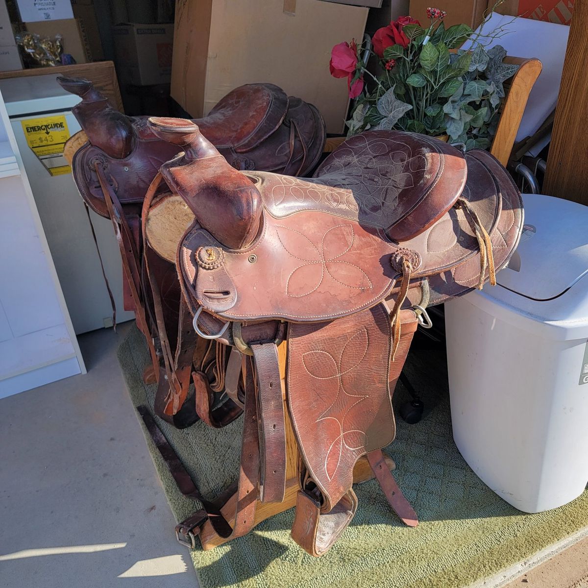Vintage Western Leather Saddle with Floral Tooling