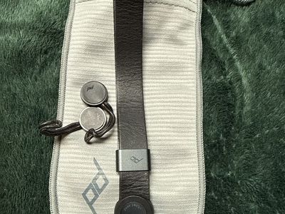 Peak Design Premium Leather Black Cuff Camera Strap with Anchor Links and Pouch