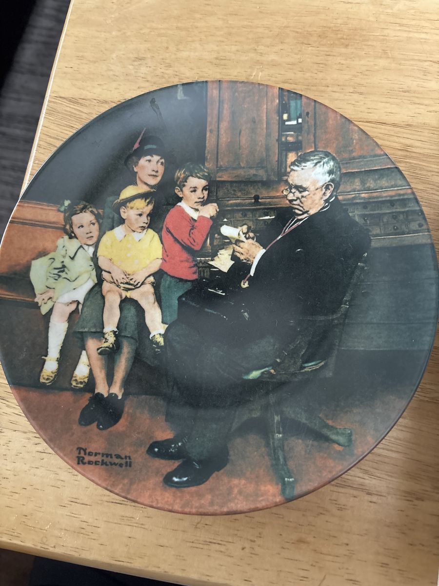 Knowles Norman Rockwell 'The Family Doctor' Collector Plate w/ COA (1992)