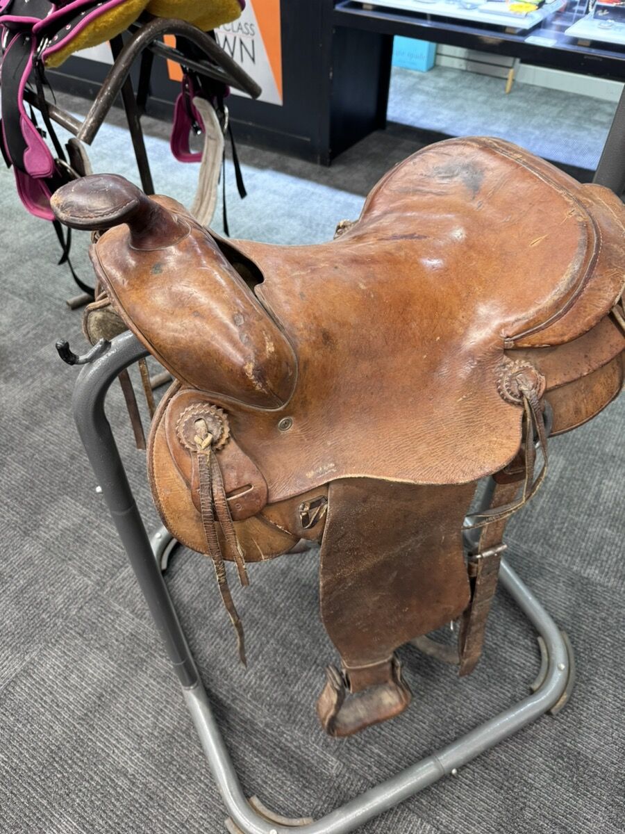 16" BROWN LEATHER WESTERN SADDLE #WCP028378