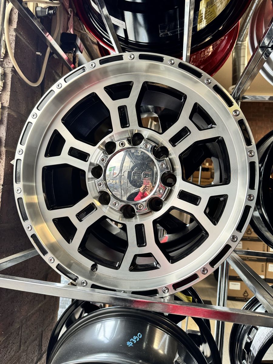V-TEC wheels 18x9.5  brand new set of 4.