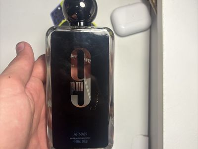 With box cologne