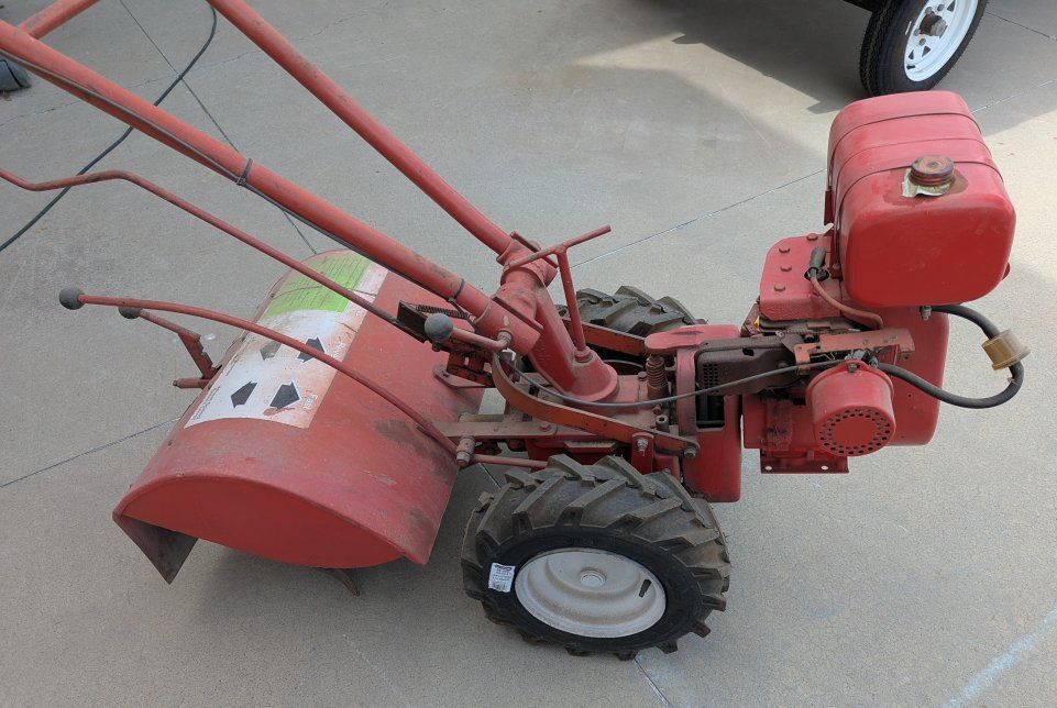 Troy-Bilt Horse Tiller