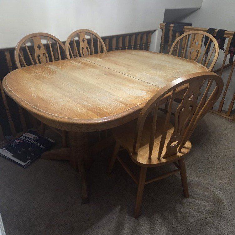 kitchen table and chairs