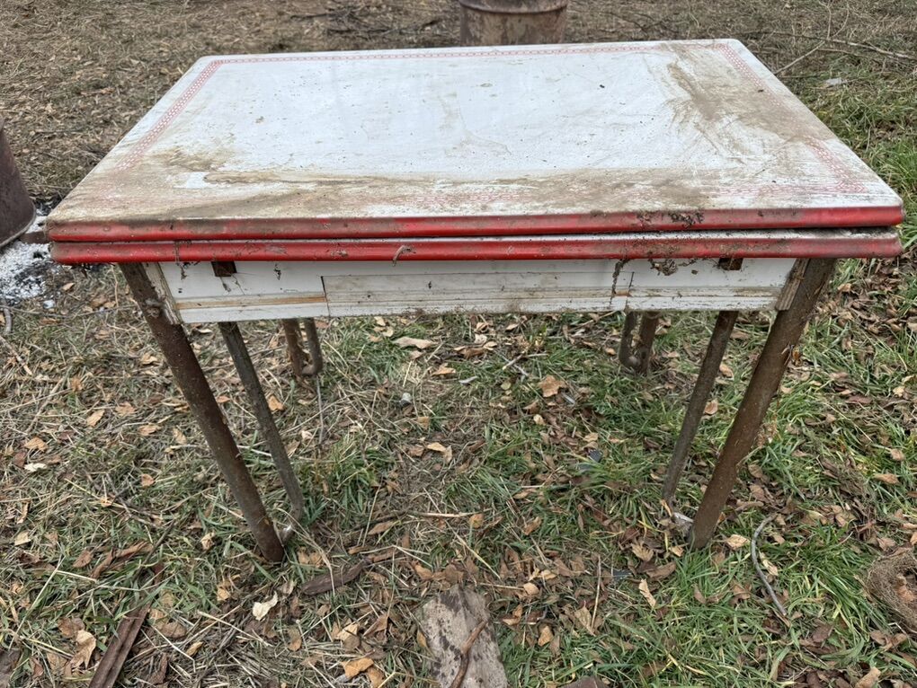 Vintage Metal Kitchen Table Circa ~1950s