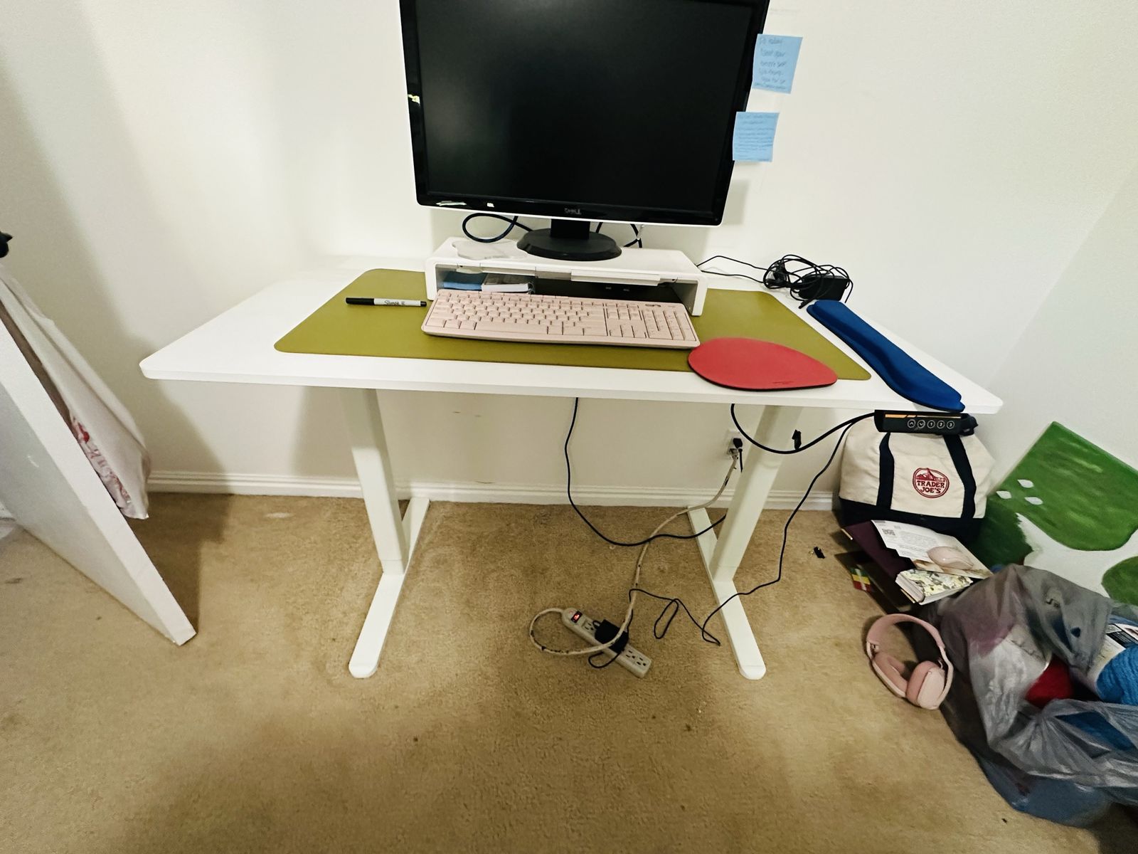 Main image 4