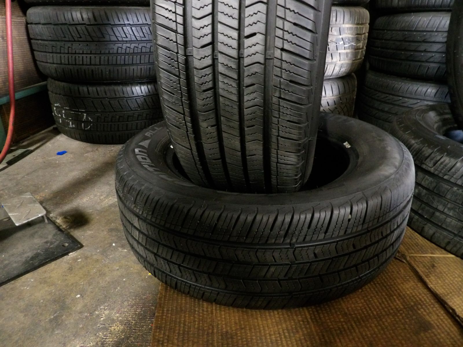 215/60R16 ARIZONIAN SILVER EDITION A/S PAIR OF TWO USED TIRES