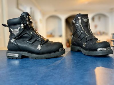 Harley-Davidson rake Light D91680 Men's Black Leather Motorcycle Boots with Front Zippers - US Size 9