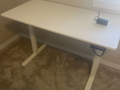 Standing desk