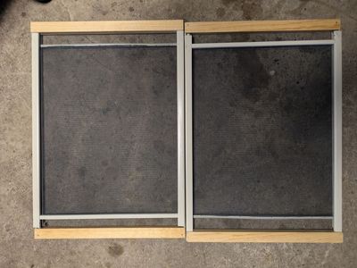 2 Adjustable Window Screens, 15in High x 21-37in Wide