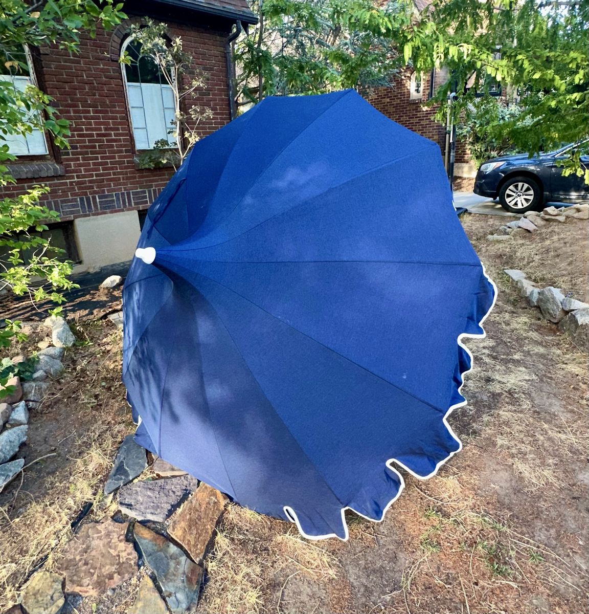 rand New 7.5ft Navy Blue Scalloped Pagoda Patio Umbrella w/ Tilt & Crank