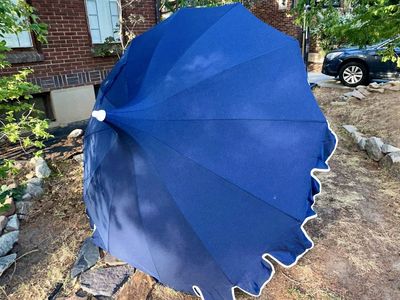 rand New 7.5ft Navy Blue Scalloped Pagoda Patio Umbrella w/ Tilt & Crank