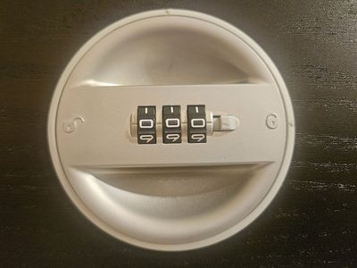 Locking Filing Cabinet