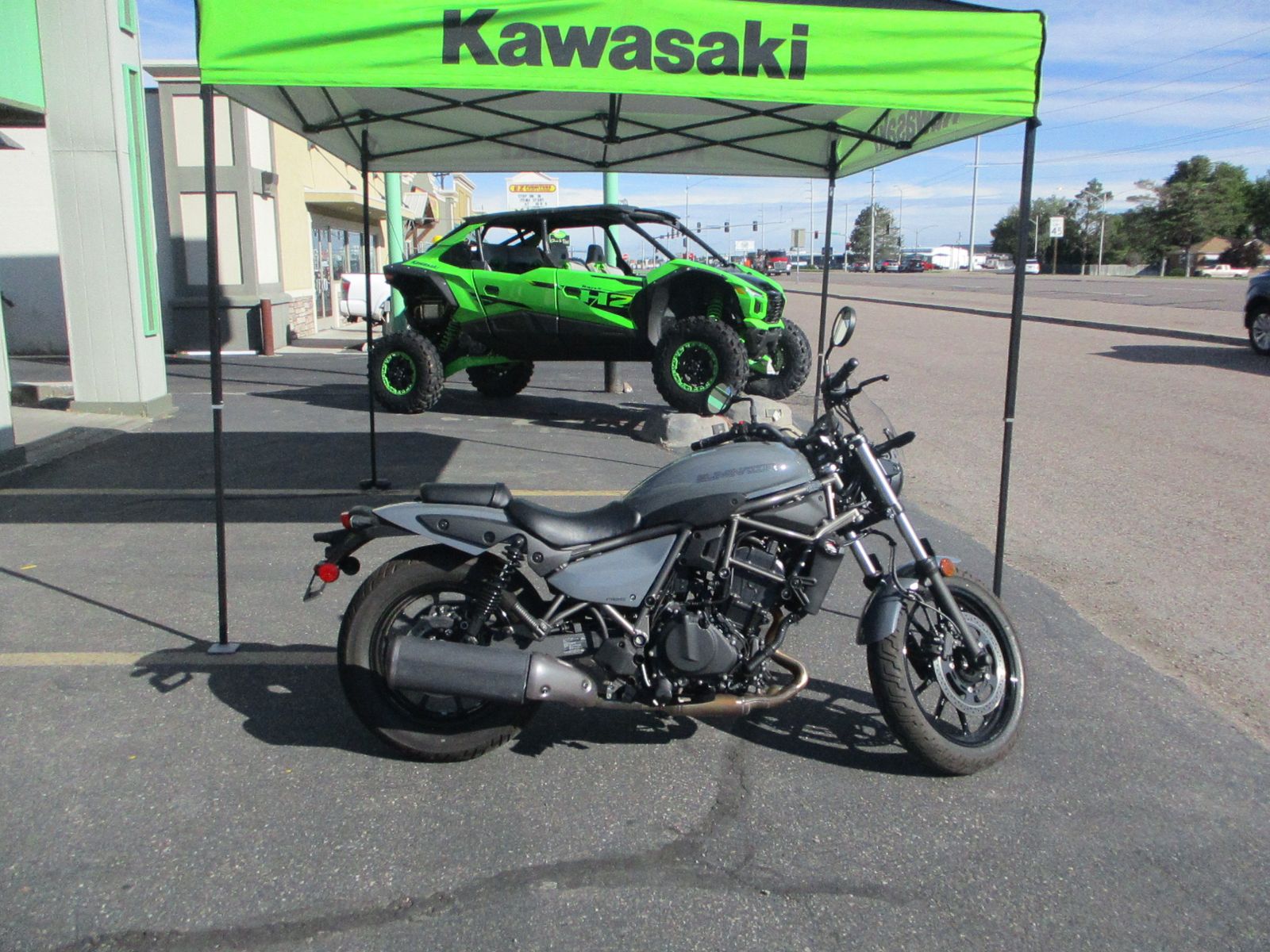 USED (NOT VERY) 2024 Kawasaki Eliminator 450 Street bike Like new under 200 miles