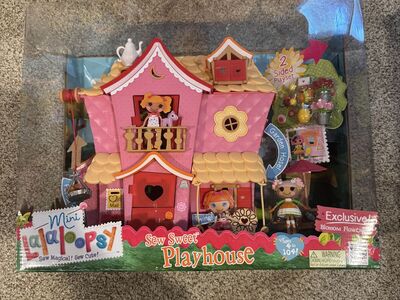 Mini Lalaloopsy Doll Sew Sweet Playhouse
