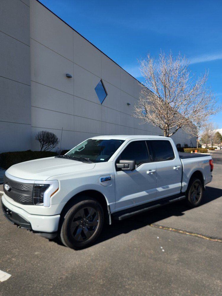 2024 Ford F-150 Lightning Flash