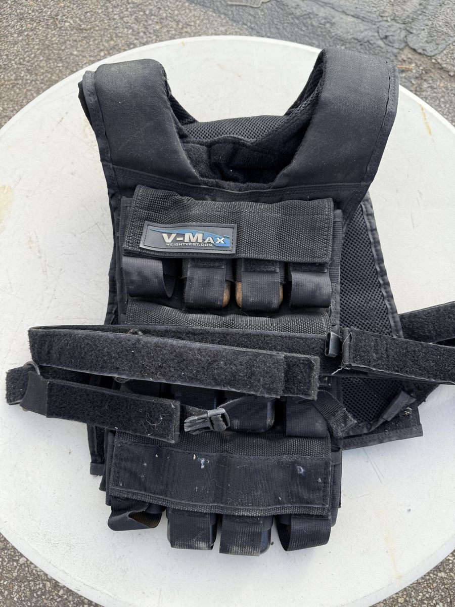 V-MAX Weighted Training Vest - Black