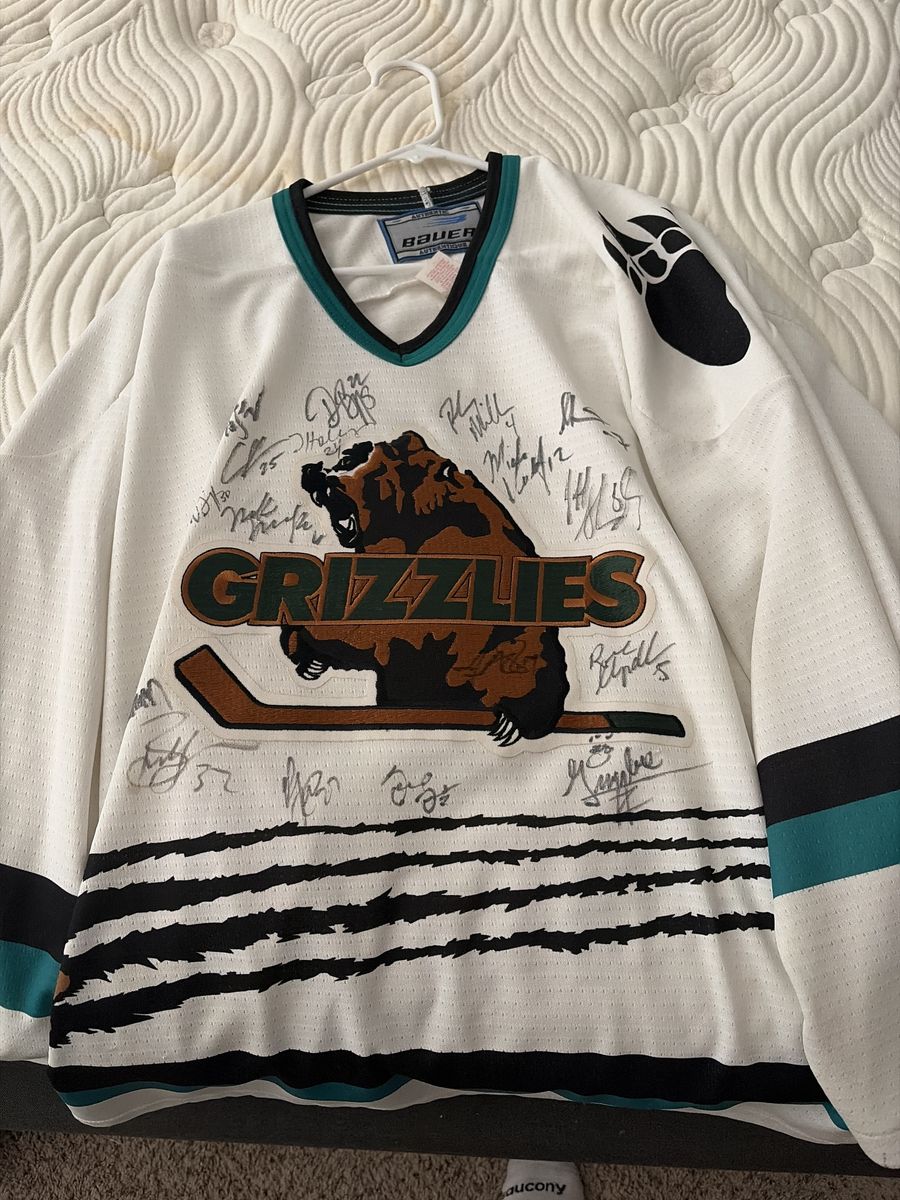 Utah Grizzlies signed jersey