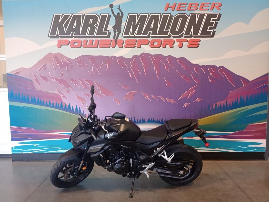 2025 Honda® CB750 Hornet