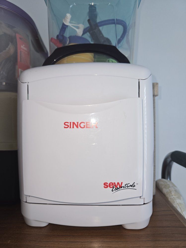 Main image 3
