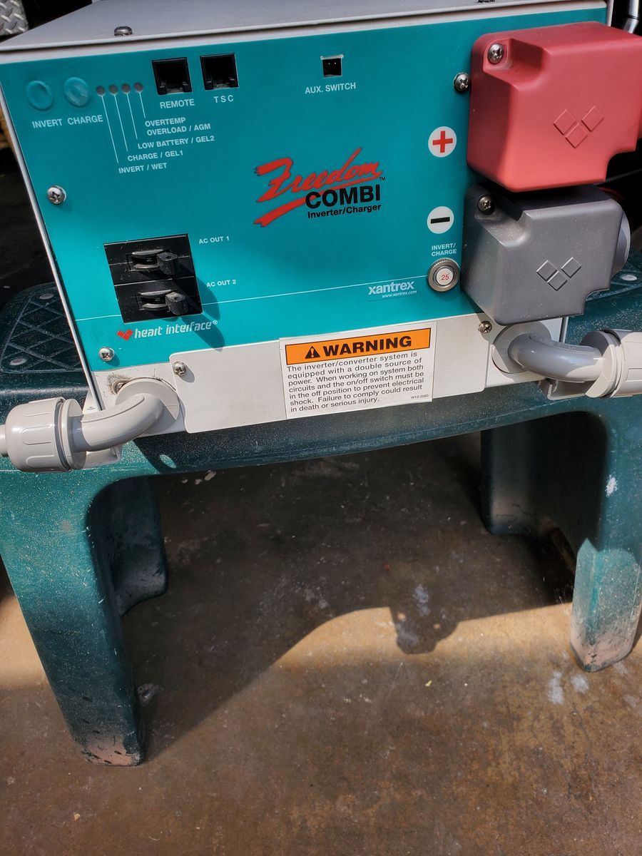 Inverter/ Charger 