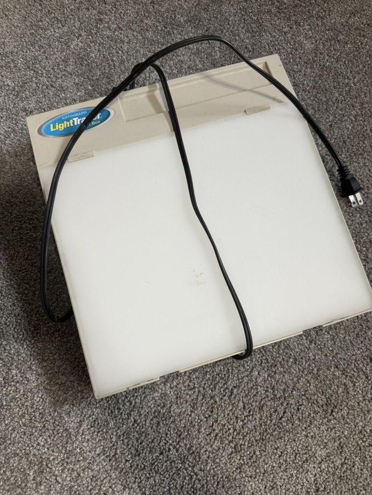 Light Tracer Light Box