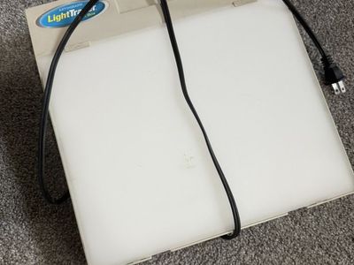 Light Tracer Light Box