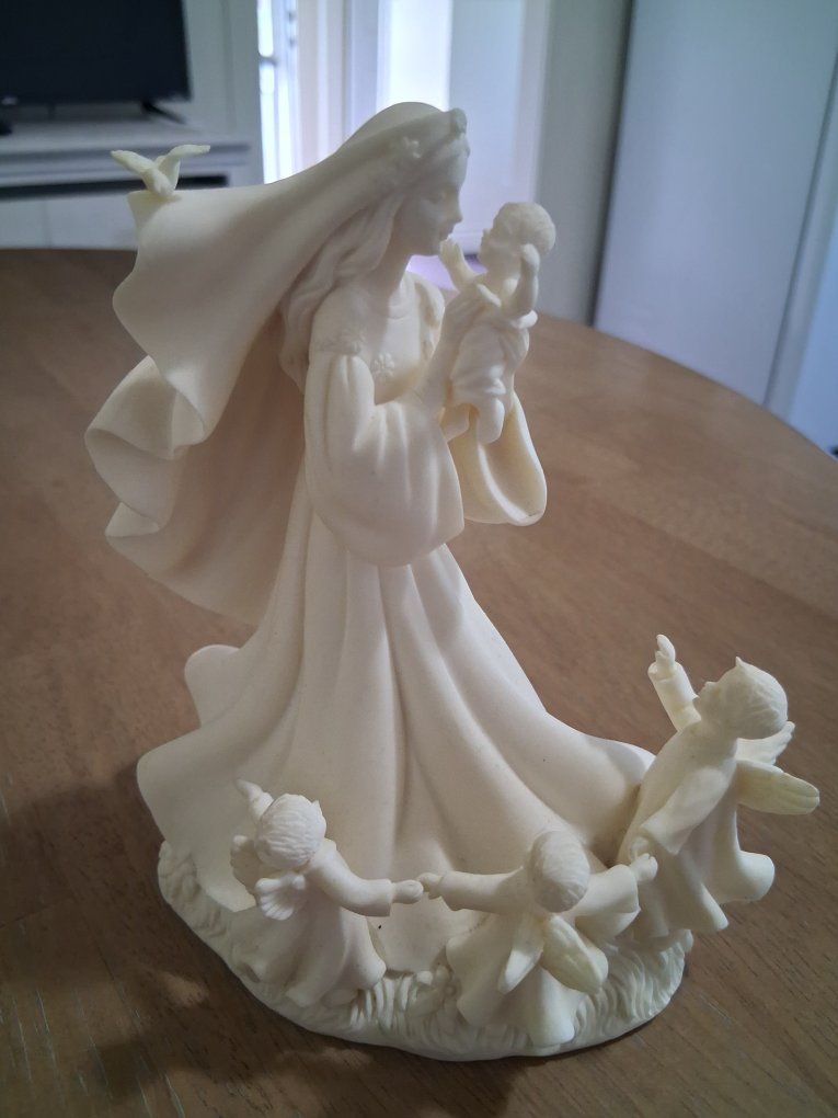 Figurine Roman Inc Millenium Joyful Promise  1998 9E 1256