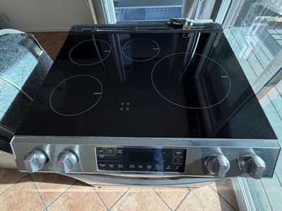 Samsung Gas Range with Induction Cooktop – Hybrid Pro Performance
