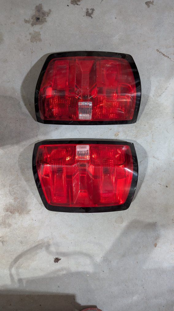 2015-19 gm taillights