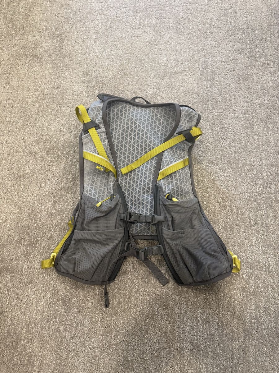 REI Swiftland 5 Hydration Vest