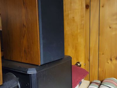 KEF R300 W/stands