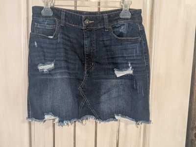 Wax Jean Women's Distressed Denim Mini Skirt - Dark Wash, Frayed Hem, Size L