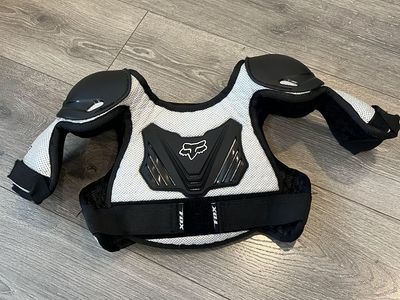 Fox Racing Titan Peewee Chest Protector / Roost Deflector - Youth M/L (Ages 6-9)