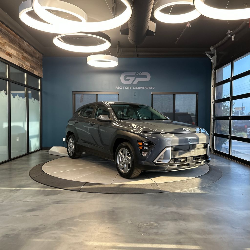 2024 Hyundai Kona SE