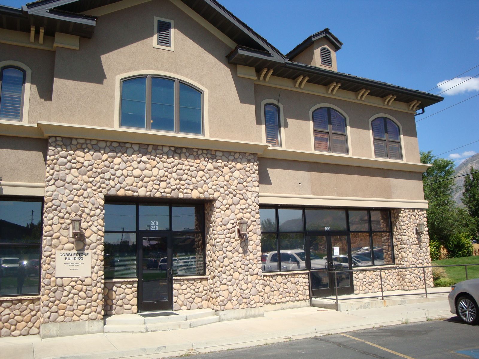 Prime Alpine Office Space for Lease – 1,050 SF